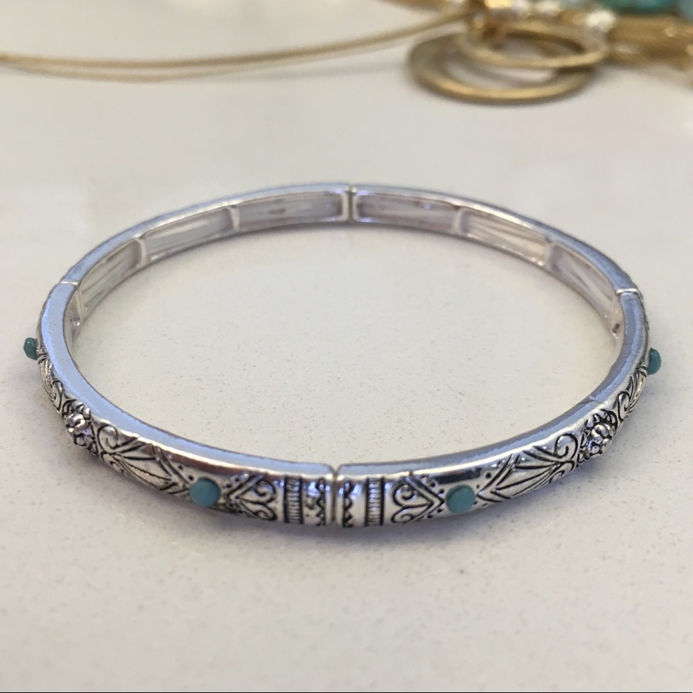 Bohemian stretchable silver bracelet